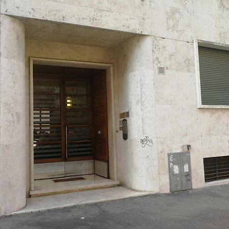 Al171 Tourist Rental Close Metro B1 - Sant'Agnese Annibaliano Roma Eksteriør bilde